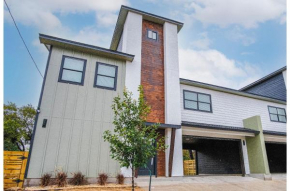 Amazing 3BR 2BA Only 5 Mins From Downtown